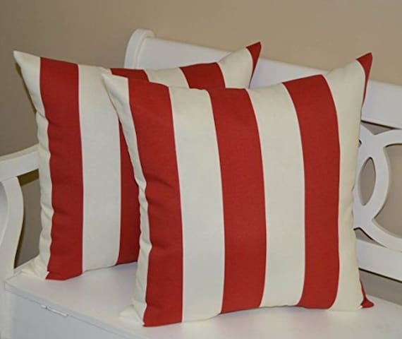 Set of 2 Indoor Outdoor Square Throw Pillows Red White Stripe 20 x 20 Square