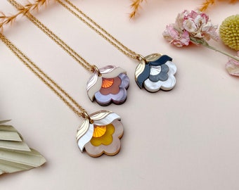 PRE-ORDER: Anna Retro Flower Mini Pendant | Laser Cut Floral Acrylic Necklace