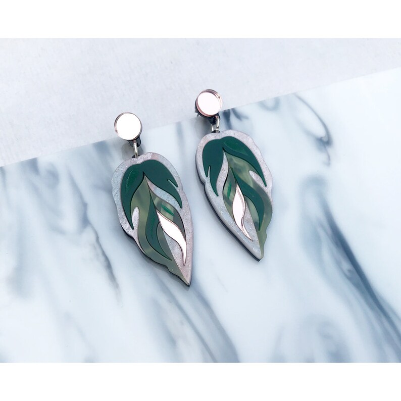 Statement Earrings Green /& Rose Gold Laser Cut Engraved Perspex Acrylic Tropical Leaf Drop Earrings Calathea Leaf Medium Drop Earrings