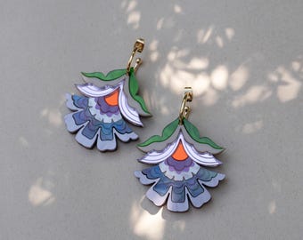 Pendientes de aro florales Maisie en color morado / Aros con flores coloridas cortadas con láser