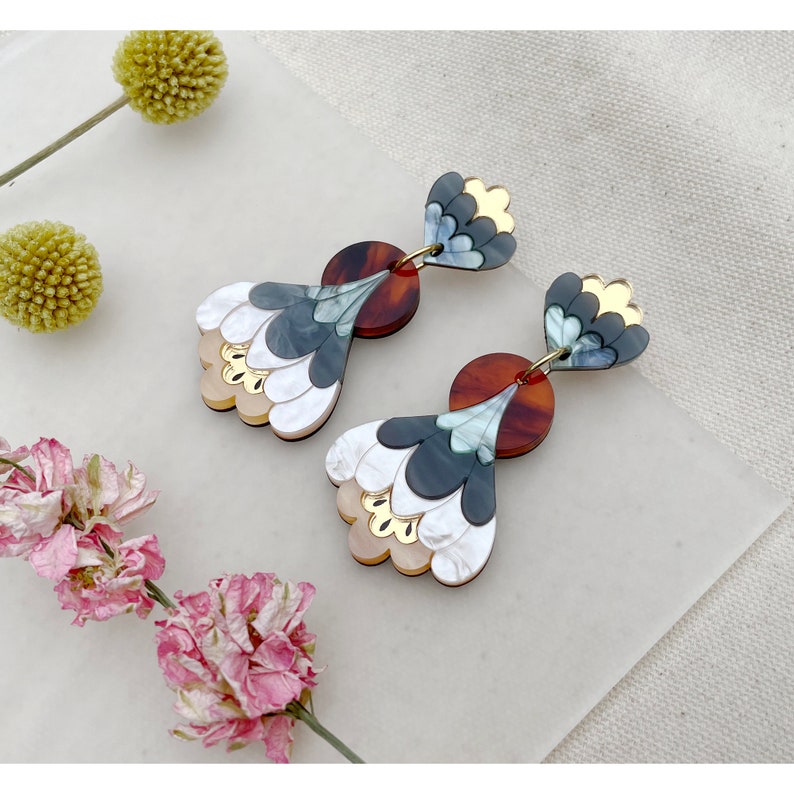 Crocus Drop Earrings in Pearl Retro Flower Dangle Earrings Laser Cut Floral Jewellery image 1