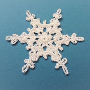 Crochet snowflake pattern - lace snowflake applique pattern - winter DIY project pattern - crochet snowflake decoration ~4 in - PDF pattern