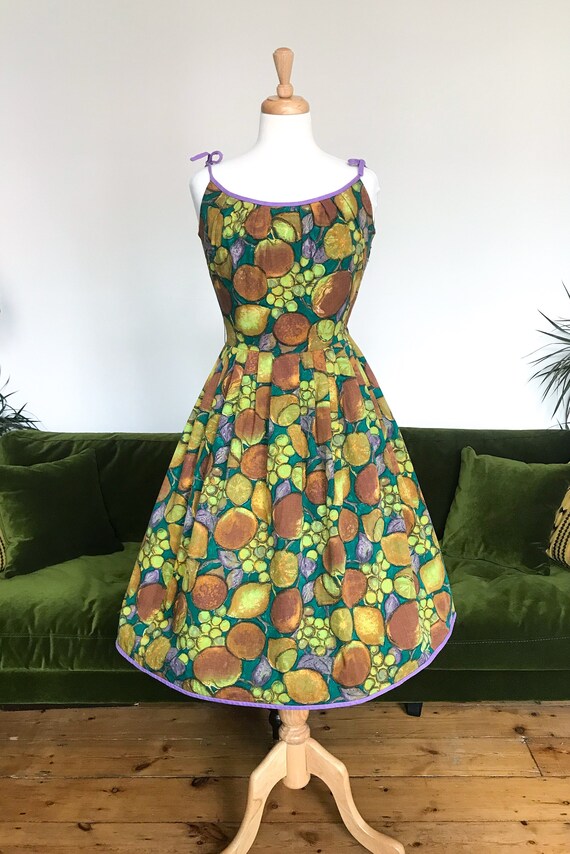 1950s novelty print fruit dress