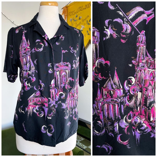 Vintage novelty print shirt, fantasy castle scene 1970s does 1940s - Medium/Large UK 14-16