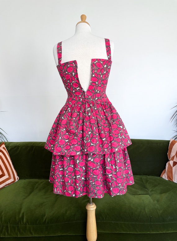 Vintage 1960s 'Wendy' tiered cerise abstract flor… - image 8