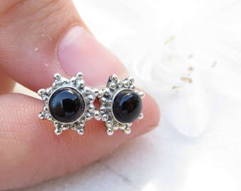 Black Onyx Earrings, Black Gemstone, Black Onyx Posts, Black Onyx Studs, Silver Flower Star Sun Earrings, Silver Posts, Sterling Silver Stud