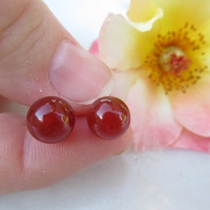 Carnelian 8 mm Studs, 925 Sterling Silver Posts, Red Orange Smooth Dot Earrings, Semi Precious Gemstone Studs, Silver Studs, Carnelian Studs