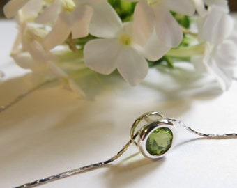 Minimalist Peridot Sterling Silver Necklace, August Birthstone Necklace, 16th Wedding Anniversary