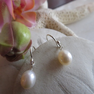 Freshwater Pearl Earrings, Pearl Teardrop Earrings, June Birthstone Earrings, 30th Wedding Anniversary Earrings, Small White Pearl Drop image 4