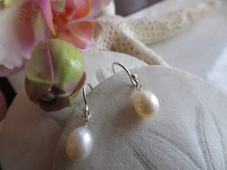 Freshwater Pearl Earrings, Pearl Teardrop Earrings, June Birthstone Earrings, 30th Wedding Anniversary Earrings, Small White Pearl Drop image 4