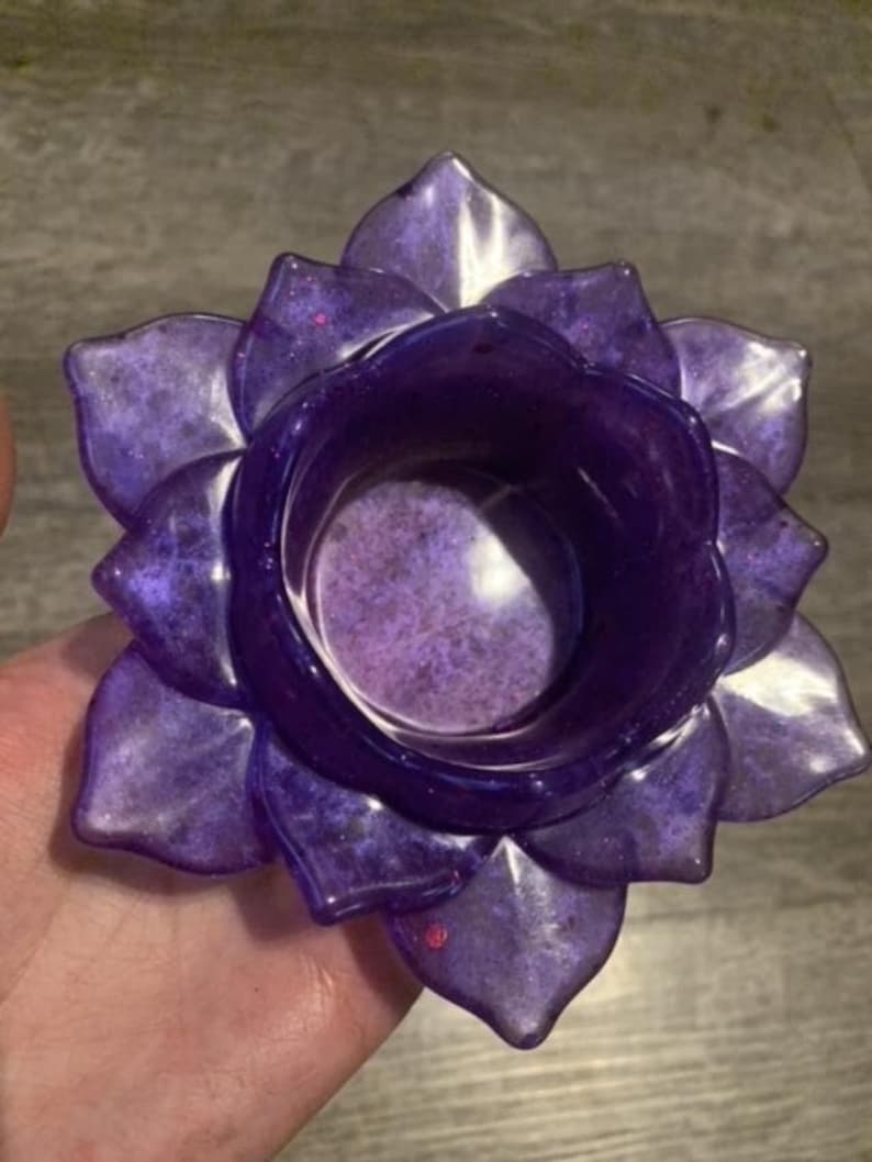 CUSTOM COLOR Resin Lotus Flower Candle Holders, Assorted Colors, Resin Acrylic Handmade, Home Decor, Tea Lights, Gift, Wedding Favors image 1