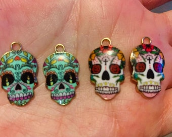 Sugar Skull Day of the Dead, Dia De Los Muertos Dangle Earrings, Halloween Jewelry, Witchy, Skeleton Skull Earrings, Costume, Spooky Jewelry