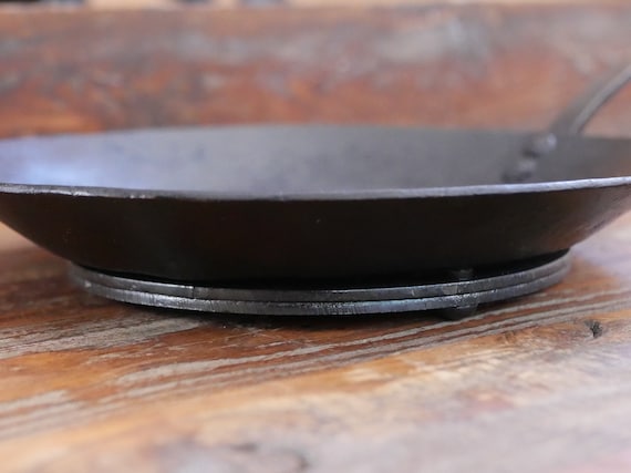 Flower Trivet Set of 3 * Metal Trivets for Hot Dishes * Black