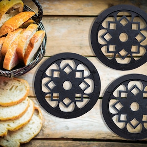 Flower Trivet Set of 3 * Metal Trivets for Hot Dishes * Black Trivets for Hot Pan * Hot Plate Holders * Iron Pot Stand * Hot Plate