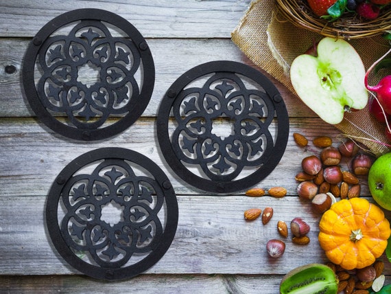 Trivets for hot dishes discount