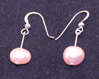 Freshwater Cultured Pearls, dangle earrings, on Sterling Silver ear wires. free shipping.