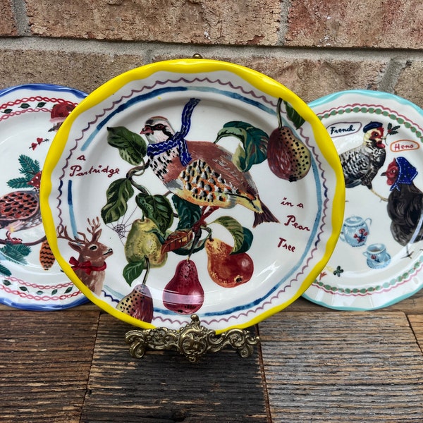 Anthropologie Nathalie Lete 12 Days Of Christmas Plate – Five Golden Rings, 8.25" Dessert/Salad