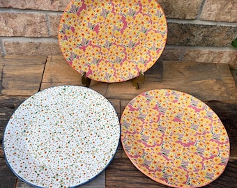 Anthropologie Kimmy Scafuro Dessert Plate – Daffodil or Daisy | Handpainted Flowerfield Design | Spring Summer  Tableware