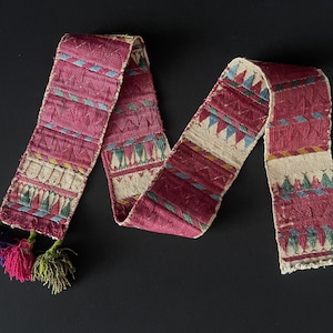 Antique Turkmen - Solar Tribal Silk Embroidered Textile Fabric - Shipping İncluded. (35.5&#39;&#39; x 2.5&#39;&#39;)İnc.