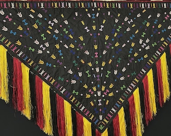 Turkmen Silk Embroidery Wall Hanging Decorative with Silk Tassels - Shipping İncluded.