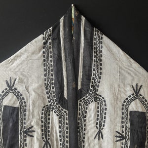 Antique Tajikistan Silk Embroidered Ceremonial Chapan - Shipping İncluded.