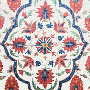 Uzbekistan - Tashkent Silk Embroidered Suzani & Wall Hanging - Shipping İncluded. (49&#39;&#39; x 23.5&#39;&#39;) İnc.