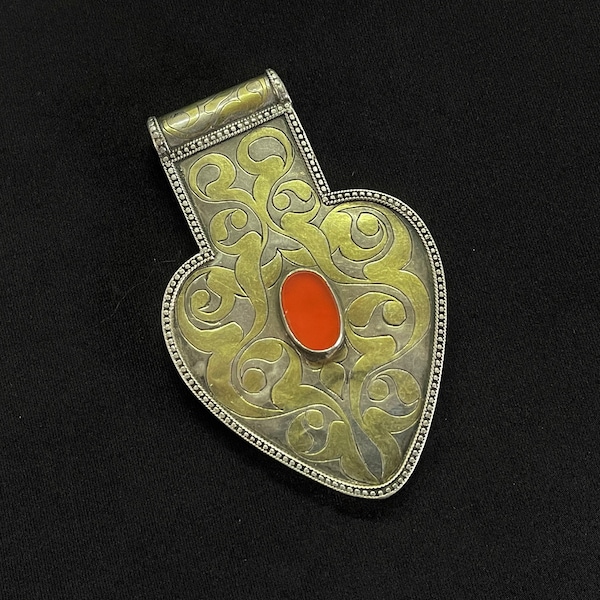 Antique Turkmen Talismanic Silver Pendant with Carnelian - Free Shipping.