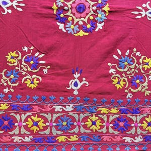 Uzbekistan Lakai Silk Cross Stitched Embroidery Hanging - Shipping İncluded. (27.5'' x 35.5'') İnc. image 4
