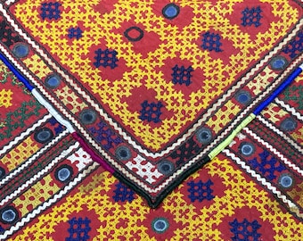 Antique Gujarat Silk Embroidered Vanity Bag - Shipping İncluded. (16'' x 16'')İnc.