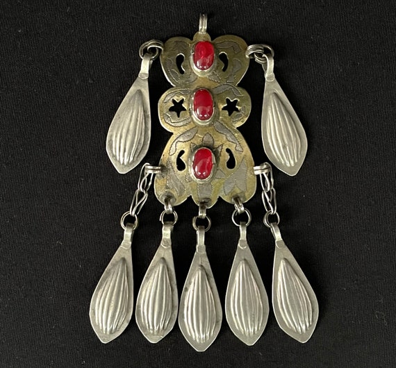 Ethnic Turkmen Silver Traditional Pendant with Tas