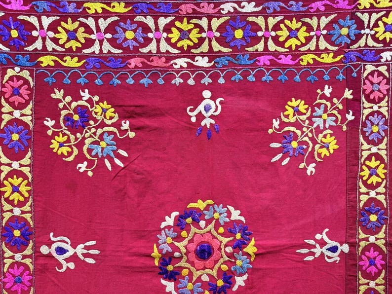 Uzbekistan Lakai Silk Cross Stitched Embroidery Hanging - Shipping İncluded. (27.5'' x 35.5'') İnc. image 3