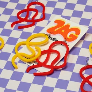 Scribble Me This Acrylic Earrings – Statement Dangle Jewelry
