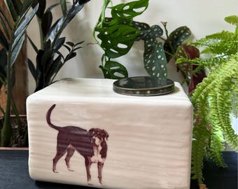 Urna de cerámica para mascotas hecha a mano y personalizada: 'Joe & Lady'