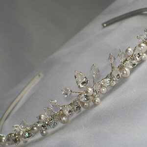 Brautjungfern Blumenmädchen BrautHochzeit Braut Tiara Swarovski Kristalle Perle und Diamant zierliche