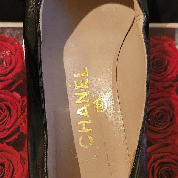 Vintage black Chanel balet flats, size 37, good condition!