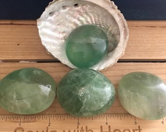 Fluorite Pebble Stones, Touch Stone, Increases Concentration, Healing Stone, Healing Crystal, Spiritual Stone, Meditation, Tumbled stone