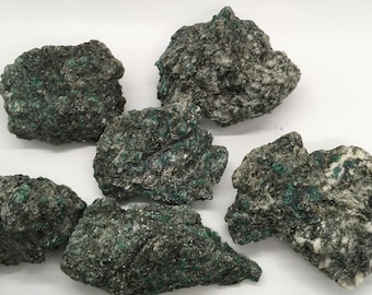 Beautiful Natural Green Emeralds in Matrix from  Zimbabwe, Emerald Natural stone, Inspiration stone, Healing Stone, Healing Crystal