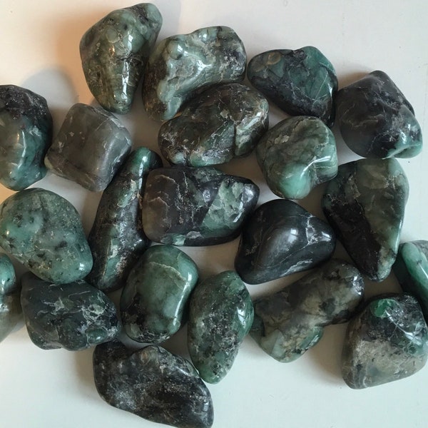 Emerald Medium to Large Tumbled Stone, Inspiration Stone, Healing Stone, Healing Crystal, Chakra Stone, Spiritual Stone