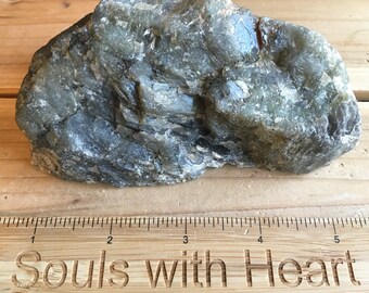 Labradorite Natural Rough Raw Stone, Healing Stones, Healing Crystal, Chakra Stones, Spiritual Stone, Gemstone