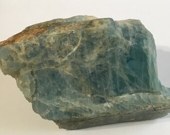 Aquamarine Premium Natural Stone,Stunning Blue Aquamarine, Stone of Courage, Calming Spiritual Stone,Healing Stone, Healing Crystal, Chakra