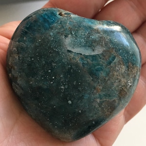 Apatite Gemstone Heart, Blue Apatite, Polished Crystal Heart, Healing Stone, Healing Crystal