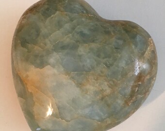 Aquamarine Premium Gemstone Heart, Spiritual Stone, Healing crystals and stones, positive energy, heart of courage Stone