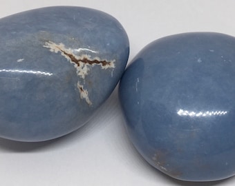 Angelite Power Palm Stone,Healing Stone, Stone of Awareness, Angelic Stone, Peace and Brotherhood,Spiritual Stone, Meditation, Tumbled stone
