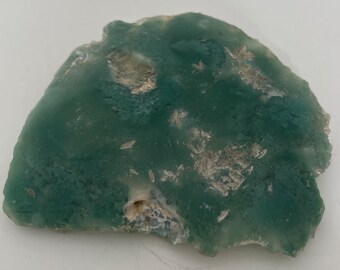 Mtorolite Plate, Natural Rare Mtorolite Chrome Chrysoprase, Healing crystals and stones, Chakra Stones, Spiritual Stone