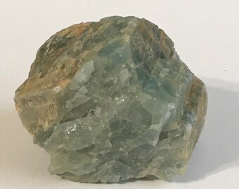 Aquamarine Premium Natural Stone,Stunning Blue Aquamarine, Stone of Courage, Calming Spiritual Stone,Healing Stone, Healing Crystal, Chakra