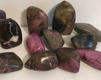 Stichtite Small Polished Free Forms,Healing Crystals and Stones, stone of resilience and recovery.
