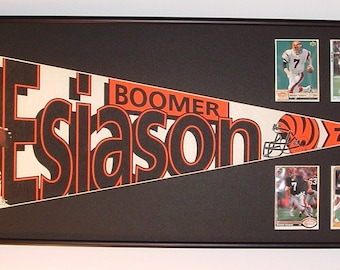 Cincinnati Bengals, Boomer Esiason , Pennant & Cards...Custom Framed!