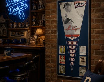 Vintage Brooklyn Dodgers Gil Hodges Hall of Fame Player Pennant & Cards...Custom Framed!!