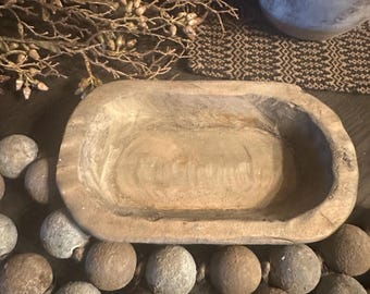 Primitive small dough bowl