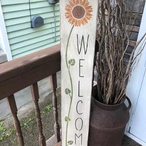 Vertical Welcome Sunflower summer Primitive Sign